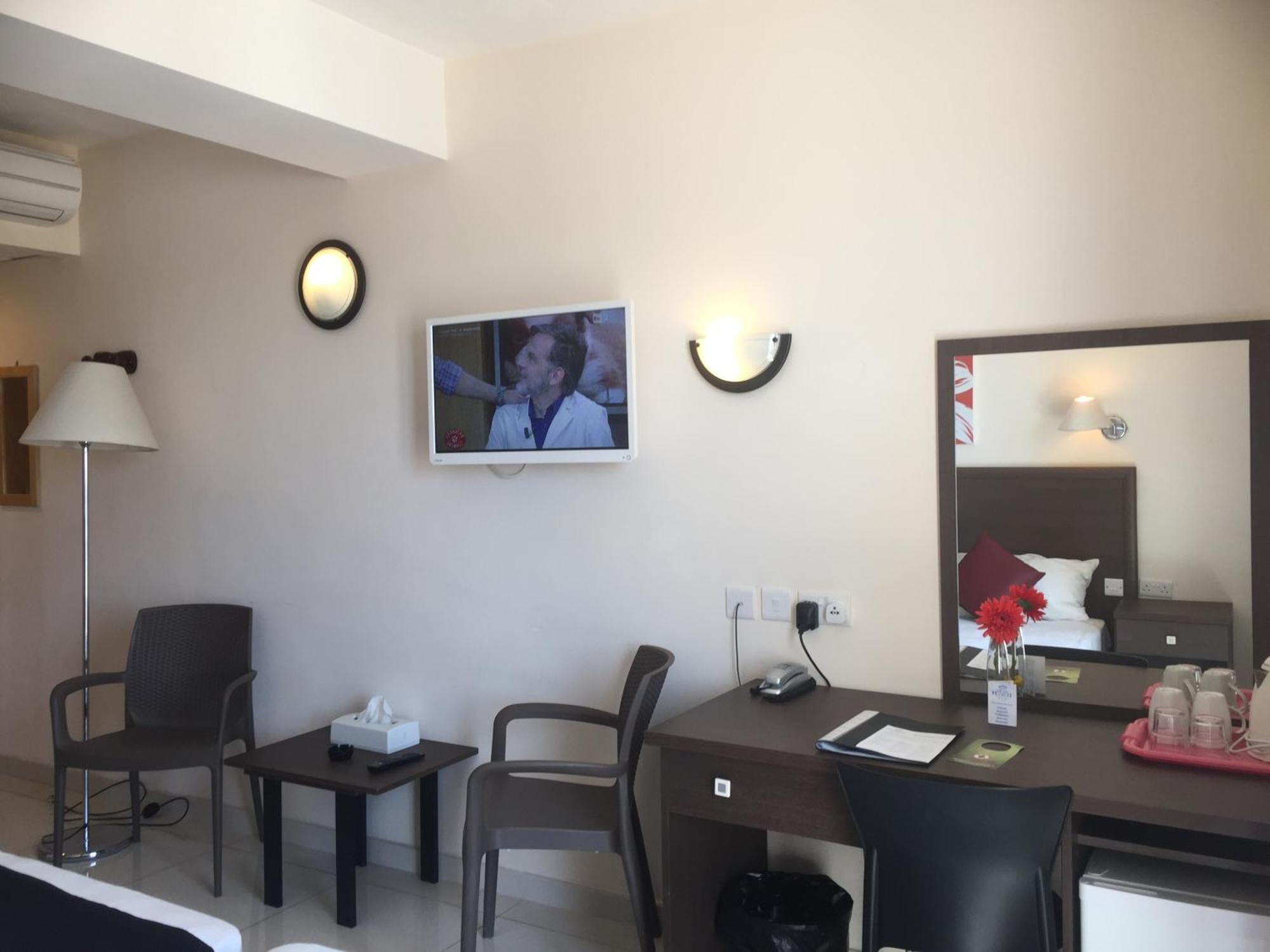 Dean Hamlet Hotel Saint Julian's Dış mekan fotoğraf