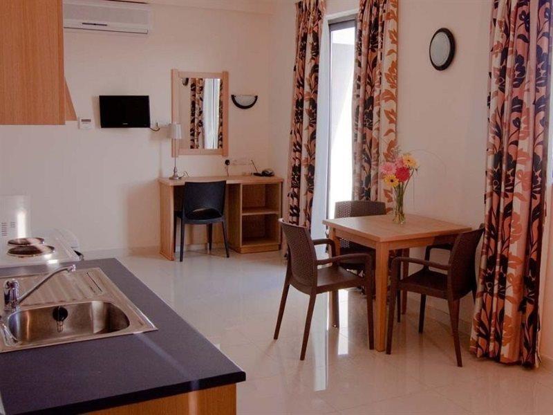 Dean Hamlet Hotel Saint Julian's Dış mekan fotoğraf